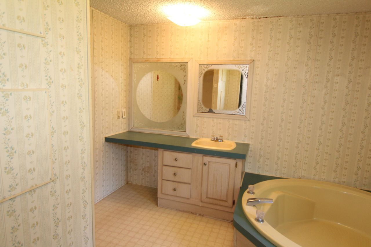 131 Gloverville Lane Photo 26