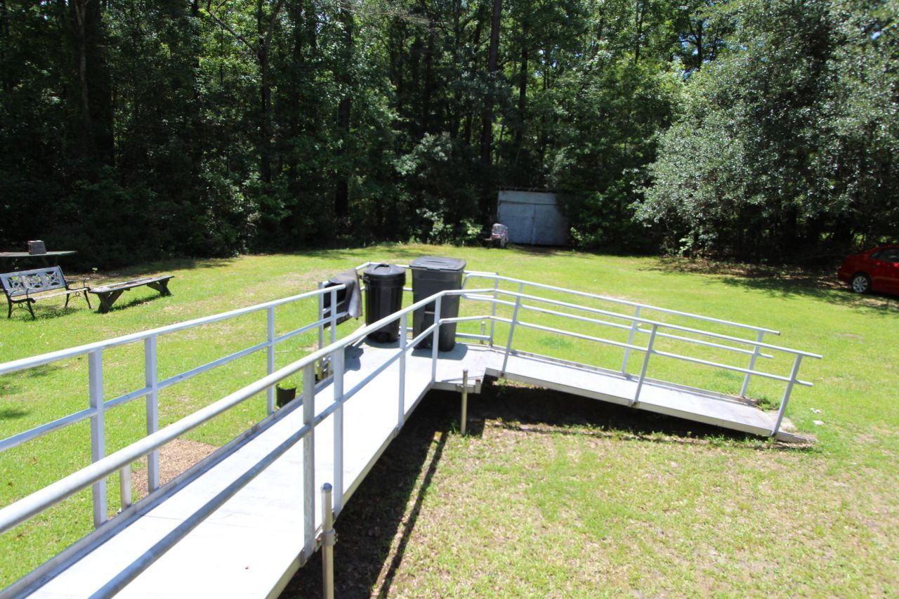 131 Gloverville Lane Photo 8