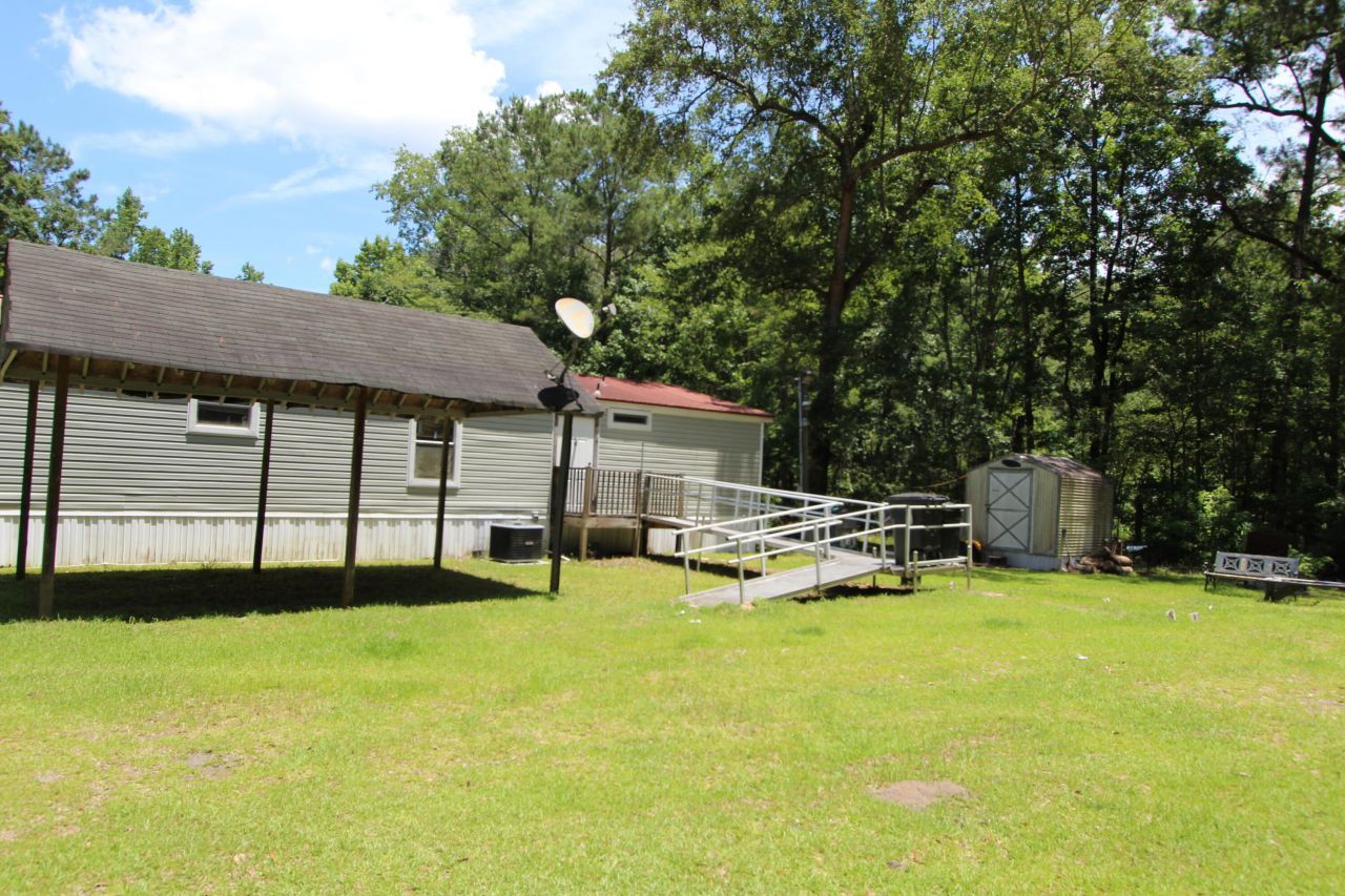 131 Gloverville Lane Photo 9