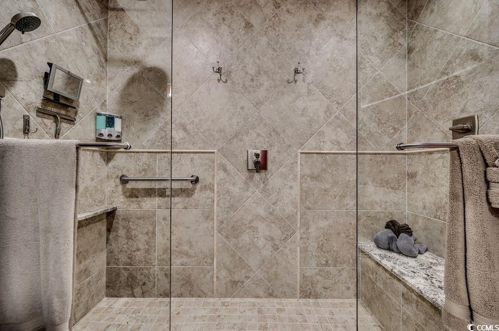 2450 Marsh Glen Dr. Photo 12