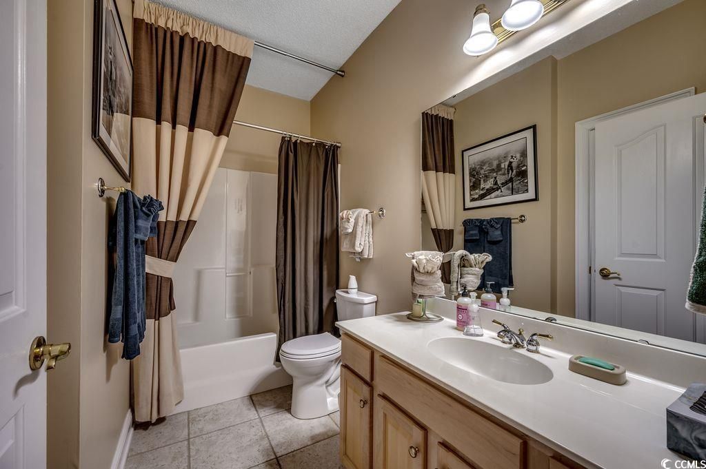 2450 Marsh Glen Dr. Photo 15