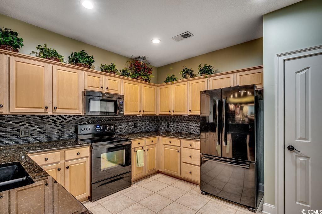 2450 Marsh Glen Dr. Photo 8