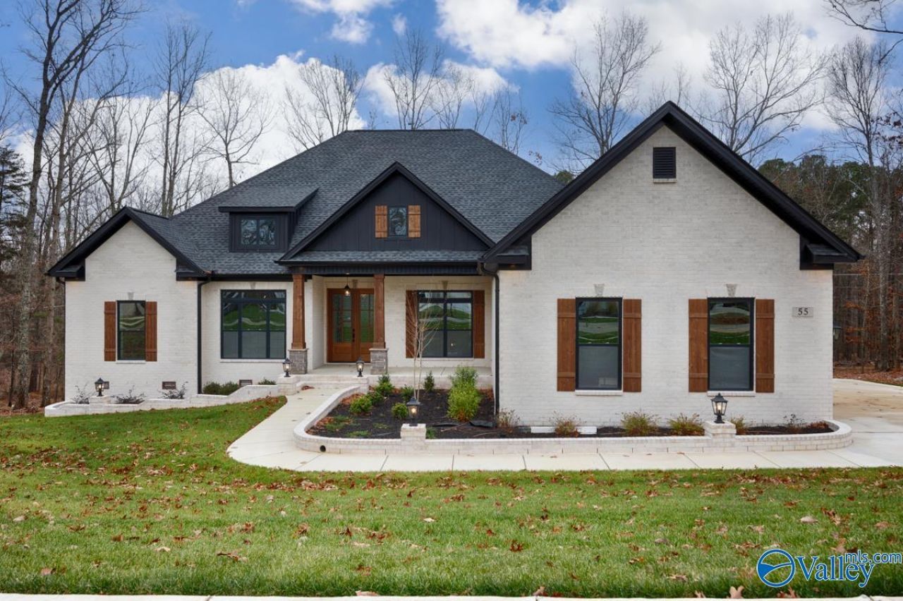 55 Trail Loop Road, Huntsville, AL 35803 Main Photo