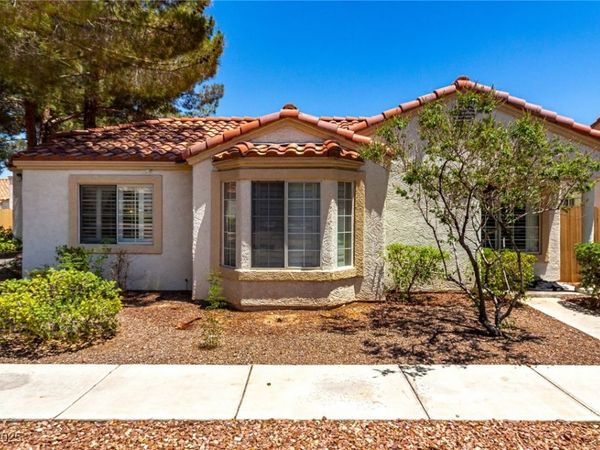 5424 Geneive Lane, Unit 105, Las Vegas, NV 89108