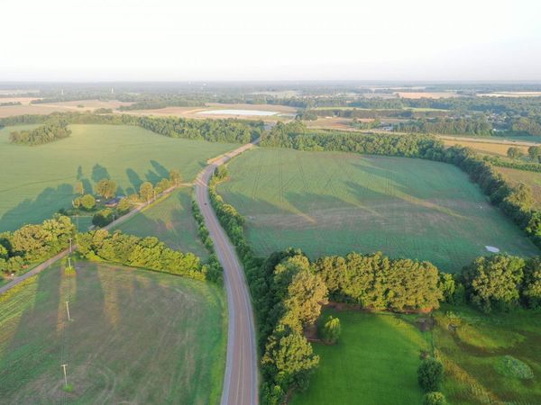 8622 MILLINGTON-ARLINGTON RD, Millington, TN 38053