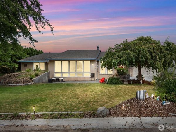 9307 Albert Way SE, Moses Lake, WA 98837