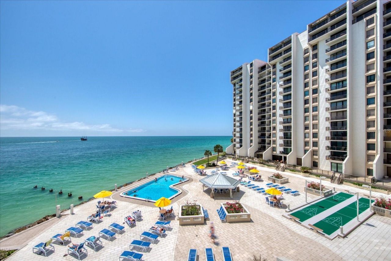 440 S Gulfview Boulevard, Unit 701, Clearwater Beach, FL 33767 Photo