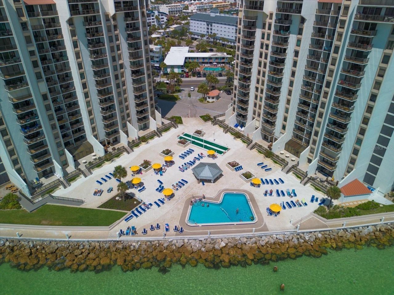 440 S Gulfview Boulevard, Unit 701, Clearwater Beach, FL 33767 Photo