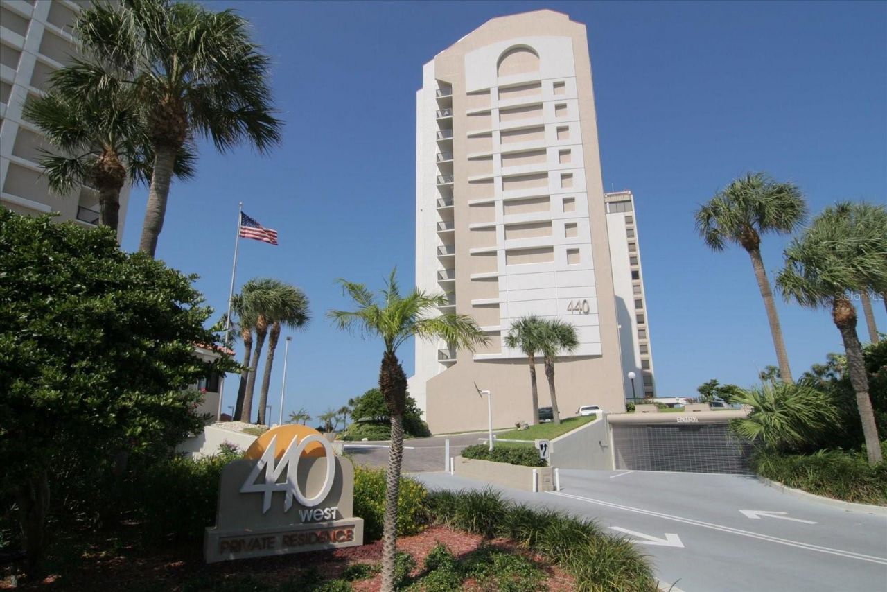 440 S Gulfview Boulevard, Unit 701, Clearwater Beach, FL 33767 Photo