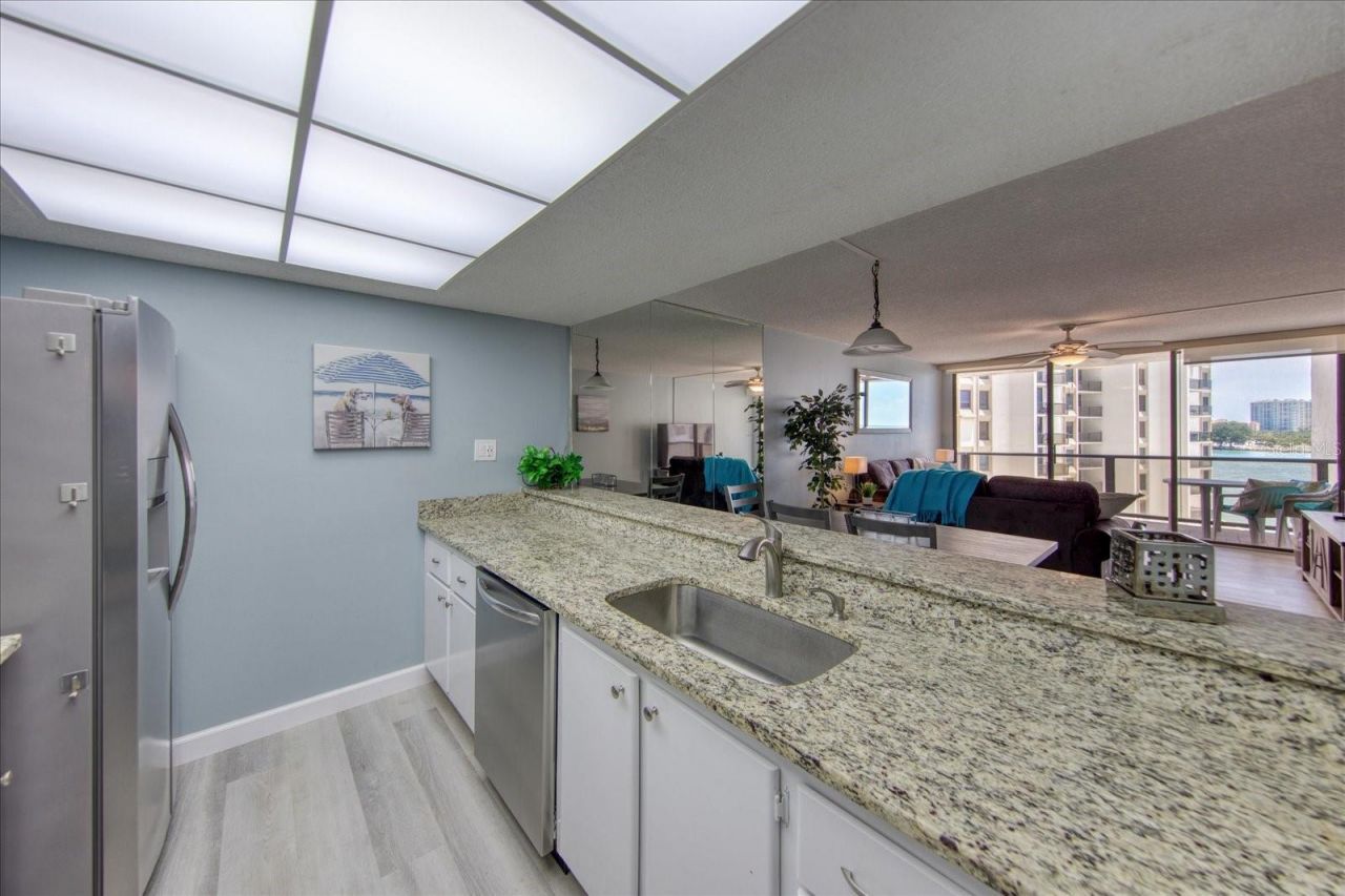 440 S Gulfview Boulevard, Unit 701, Clearwater Beach, FL 33767 Photo