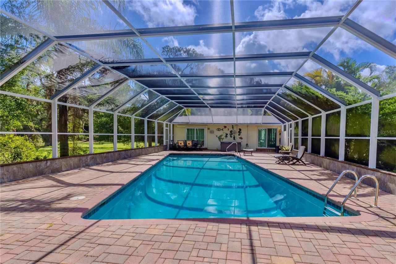 18220 Elmwood Drive, Alva, FL 33920 Photo