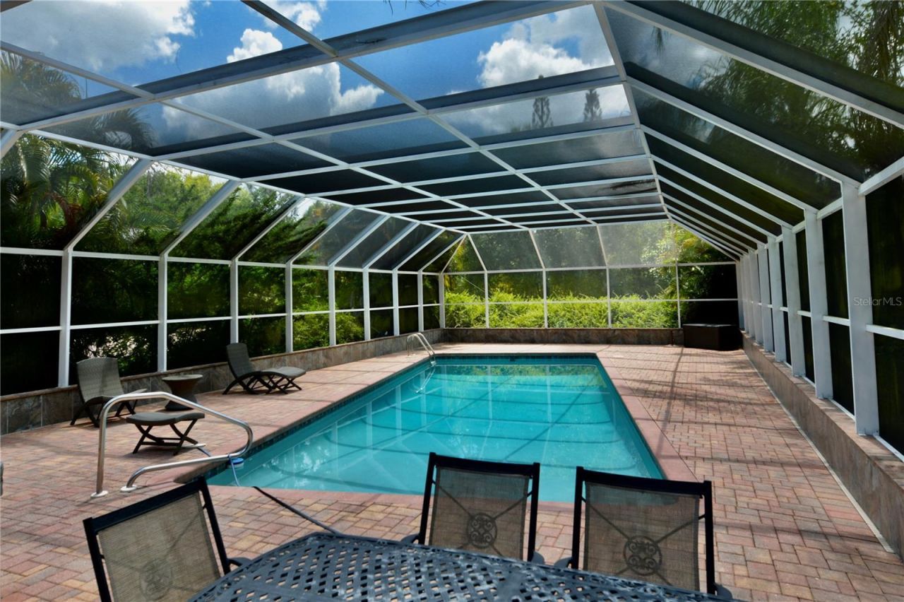 18220 Elmwood Drive, Alva, FL 33920 Photo