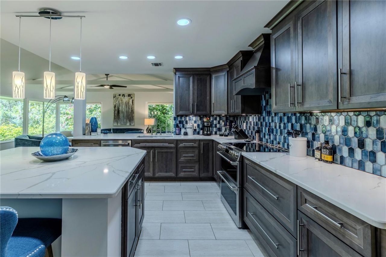 18220 Elmwood Drive, Alva, FL 33920 Photo