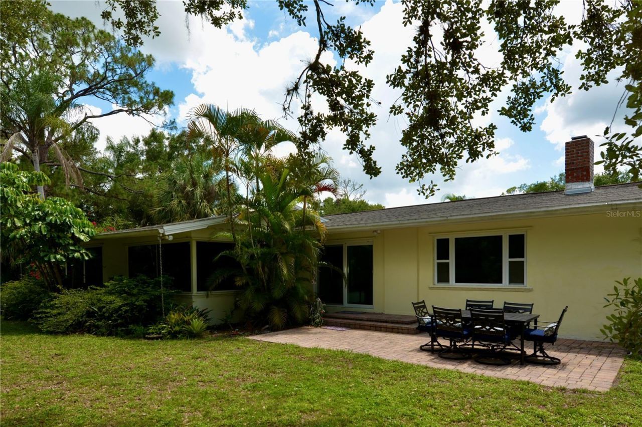 18220 Elmwood Drive, Alva, FL 33920 Photo