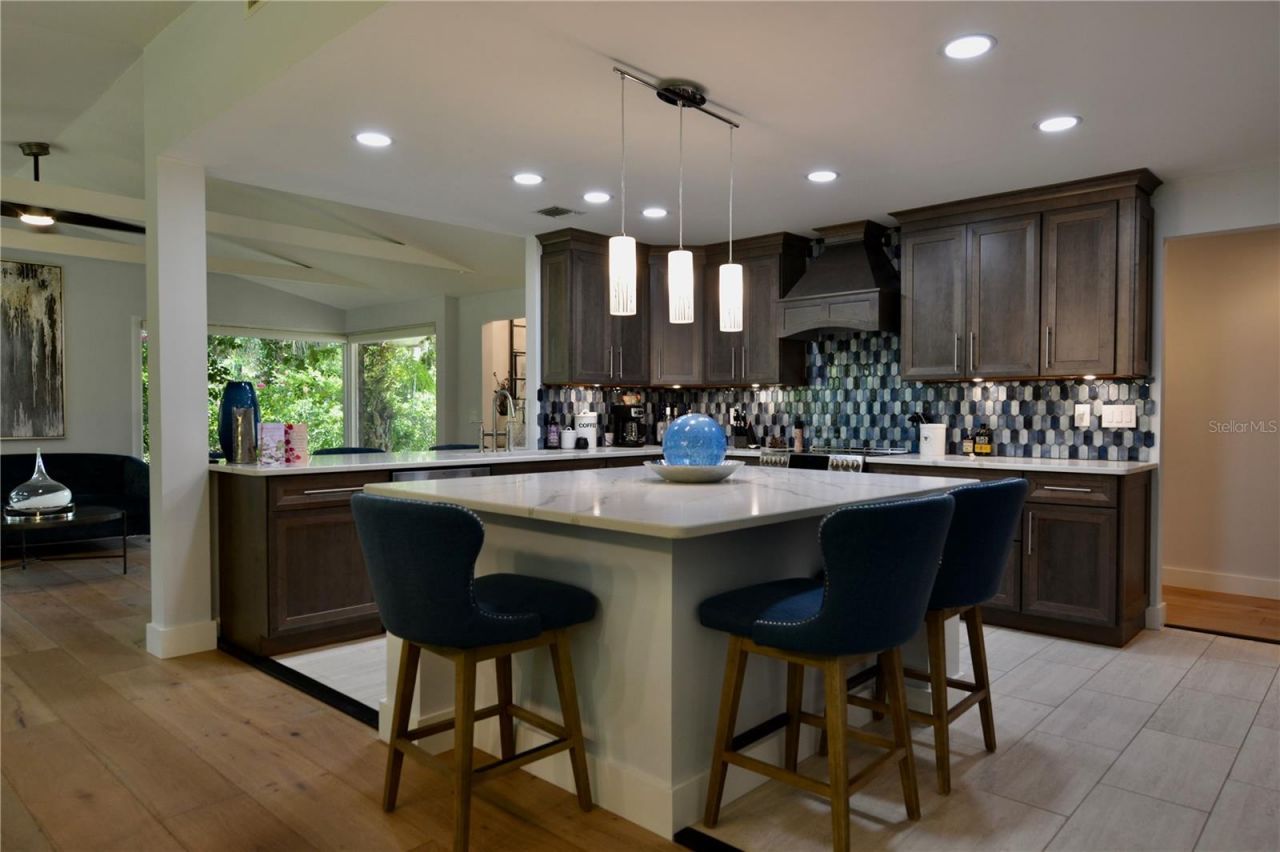 18220 Elmwood Drive, Alva, FL 33920 Photo