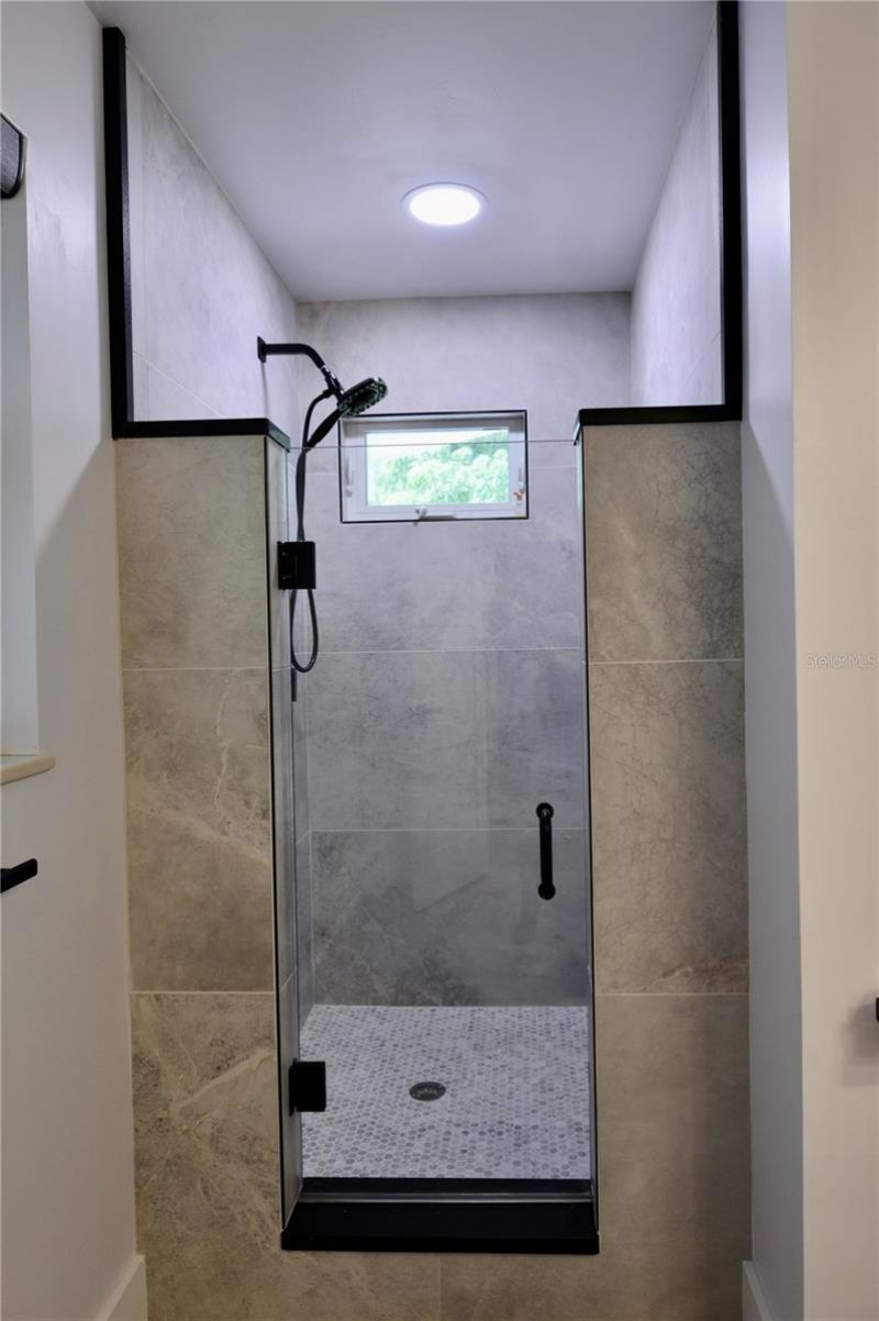 18220 Elmwood Drive, Alva, FL 33920 Photo