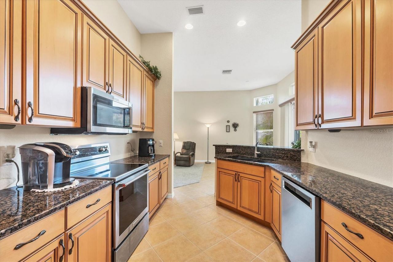6312 41st Court E, Sarasota, FL 34243 Photo