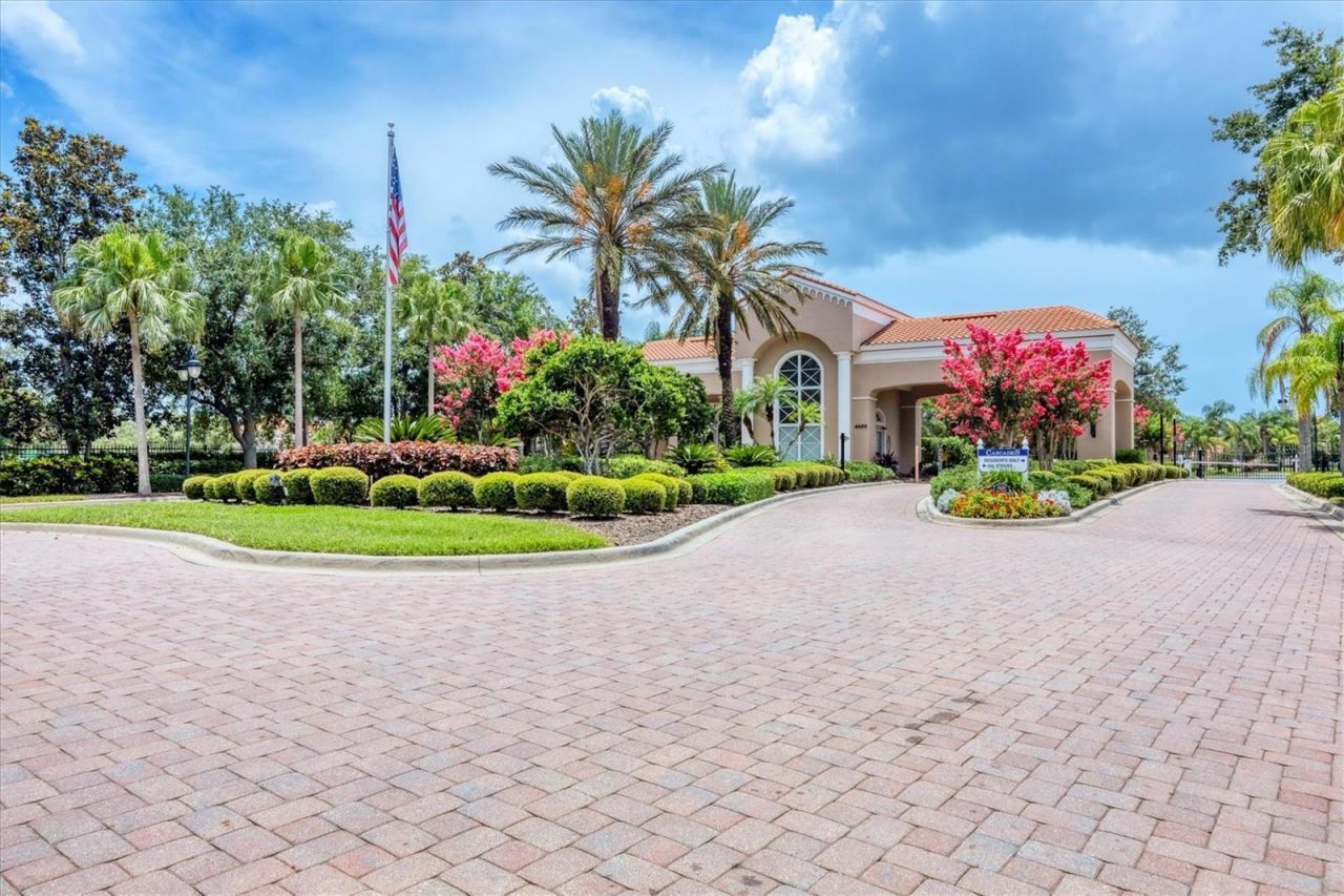 6312 41st Court E, Sarasota, FL 34243 Photo