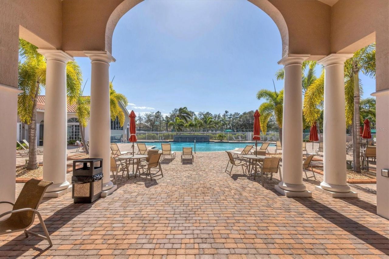 6312 41st Court E, Sarasota, FL 34243 Photo