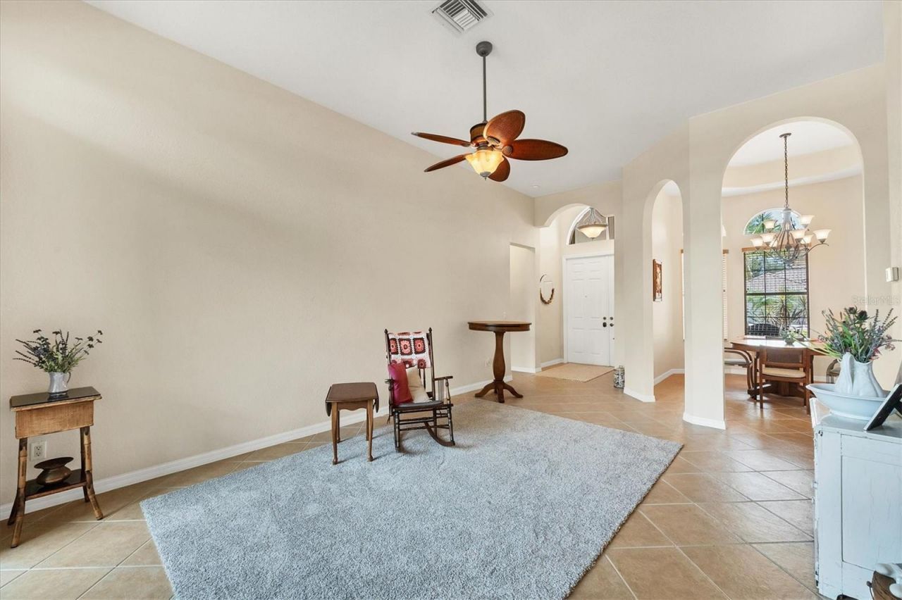 6312 41st Court E, Sarasota, FL 34243 Photo