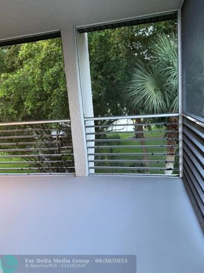 9480 Poinciana Place, Unit 410, Davie, FL 33324 Photo