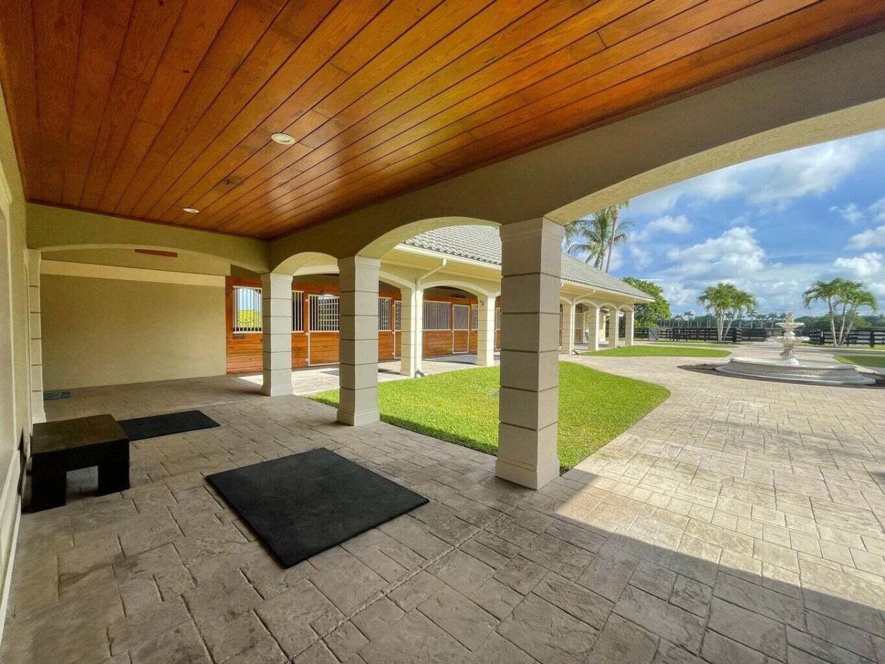 4591 South Road, Wellington, FL 33414 Photo