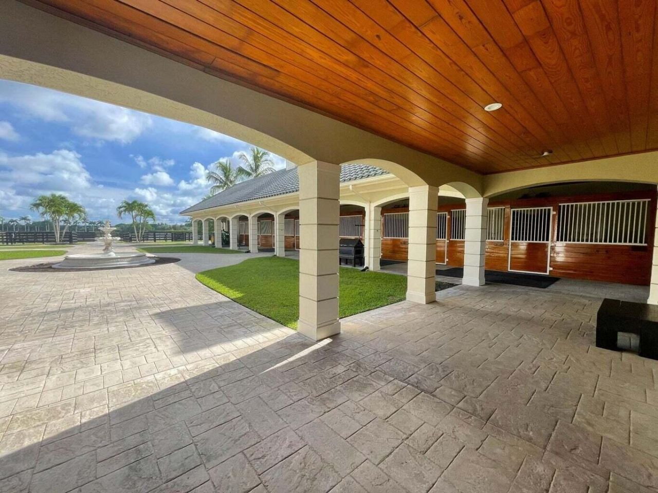 4591 South Road, Wellington, FL 33414 Photo