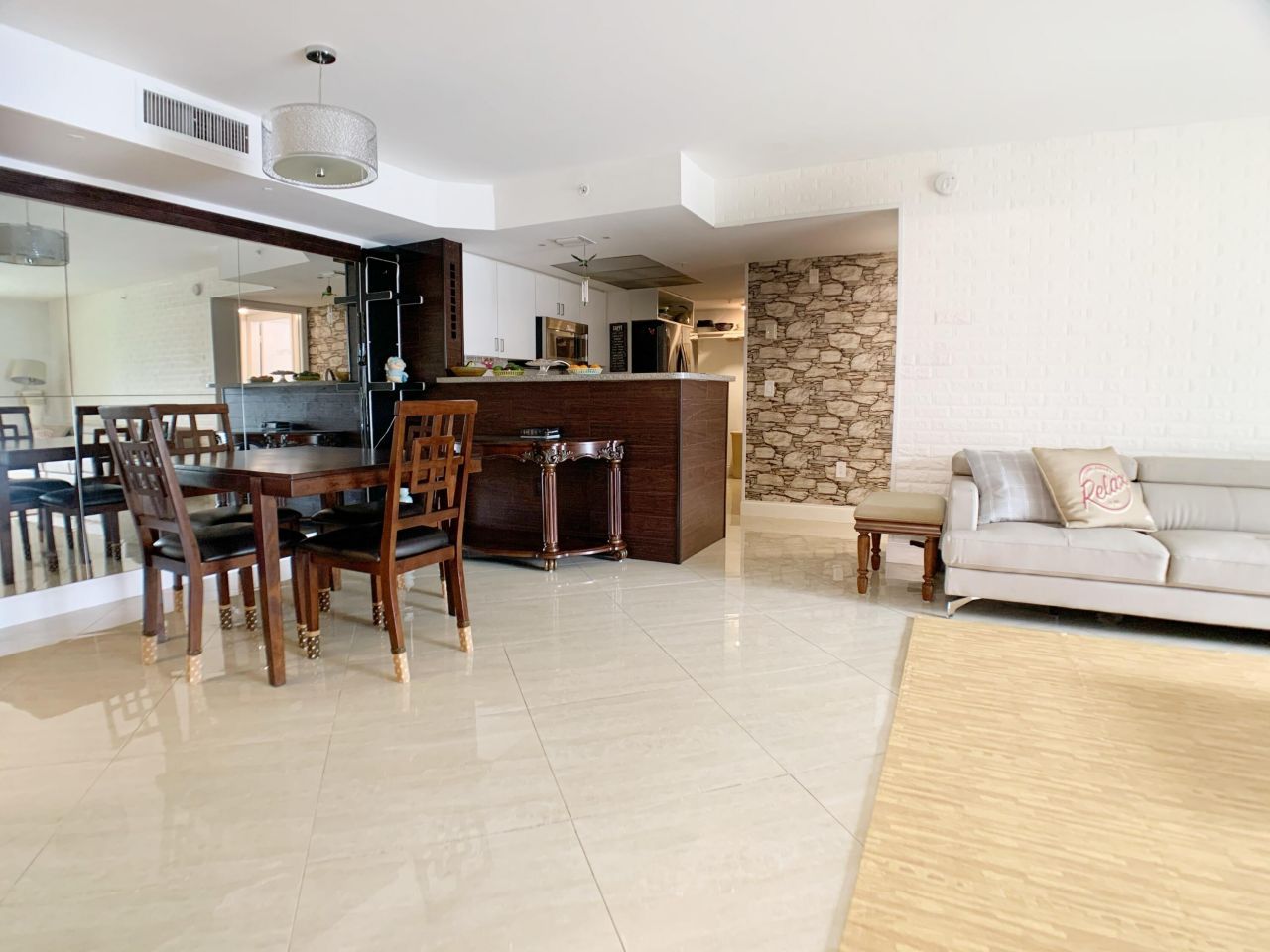 5015 Wiles Road, Unit 206, Coconut Creek, FL 33073 Photo