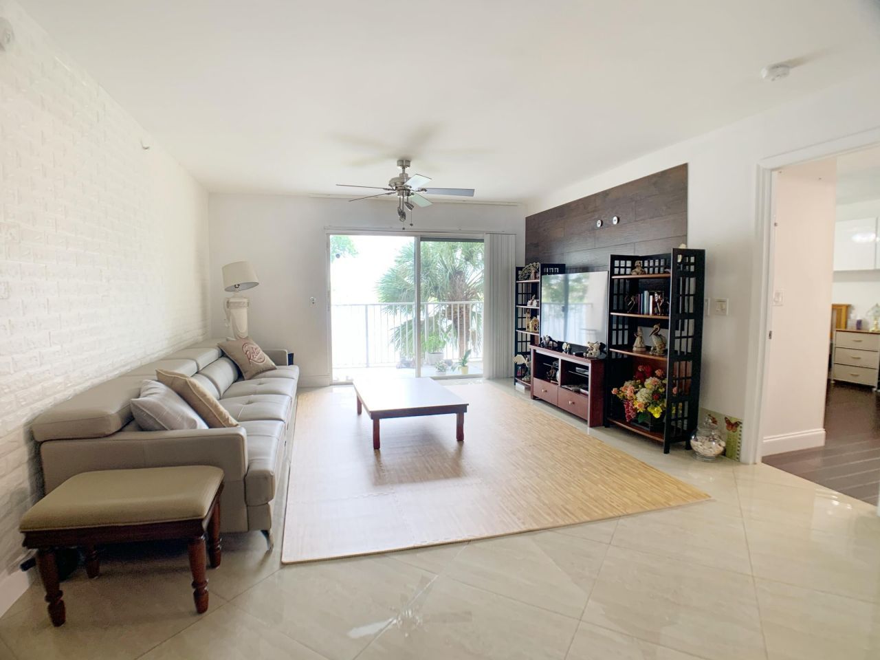 5015 Wiles Road, Unit 206, Coconut Creek, FL 33073 Photo