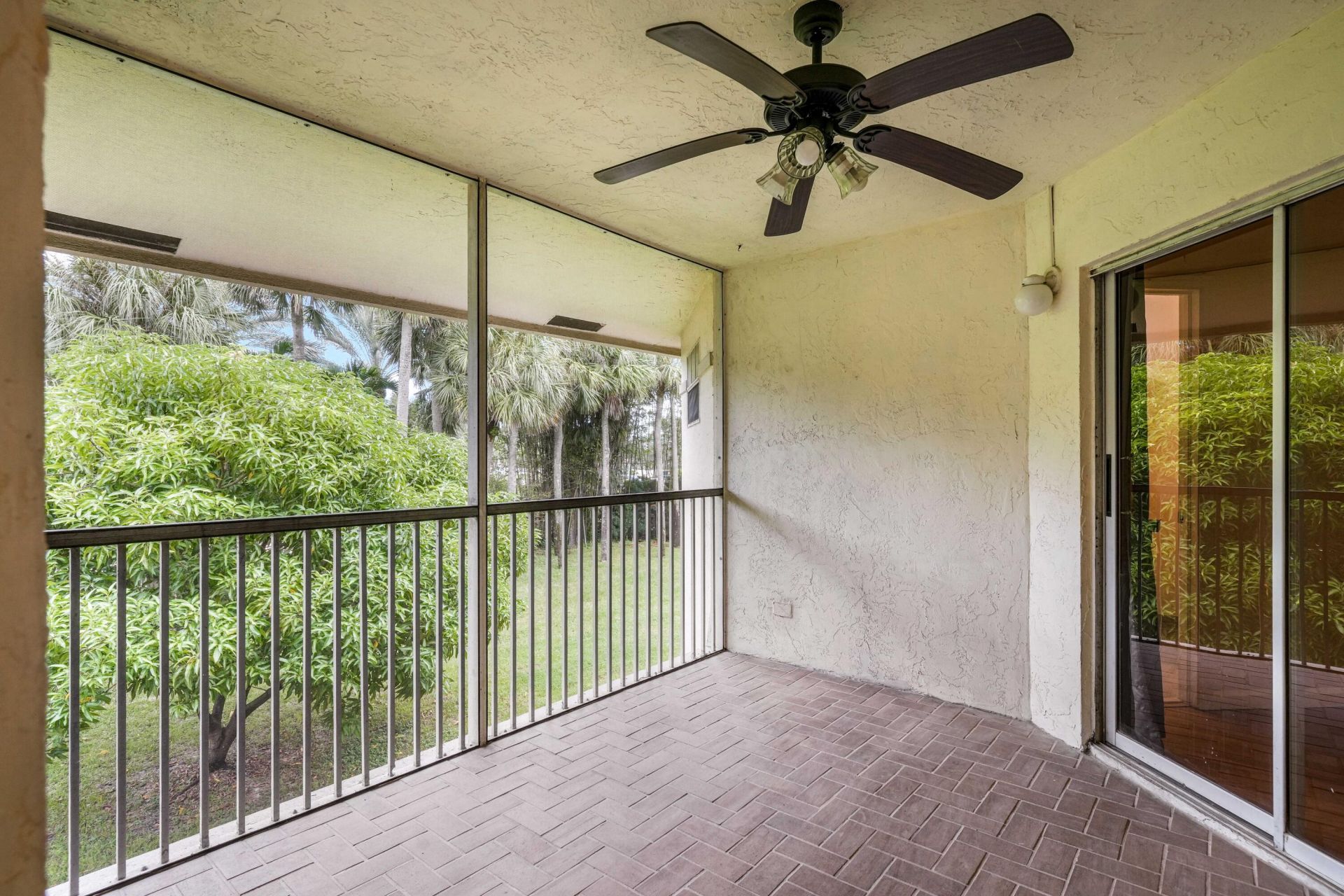 6508 Via Regina, Unit 4, Boca Raton, FL 33433 Photo