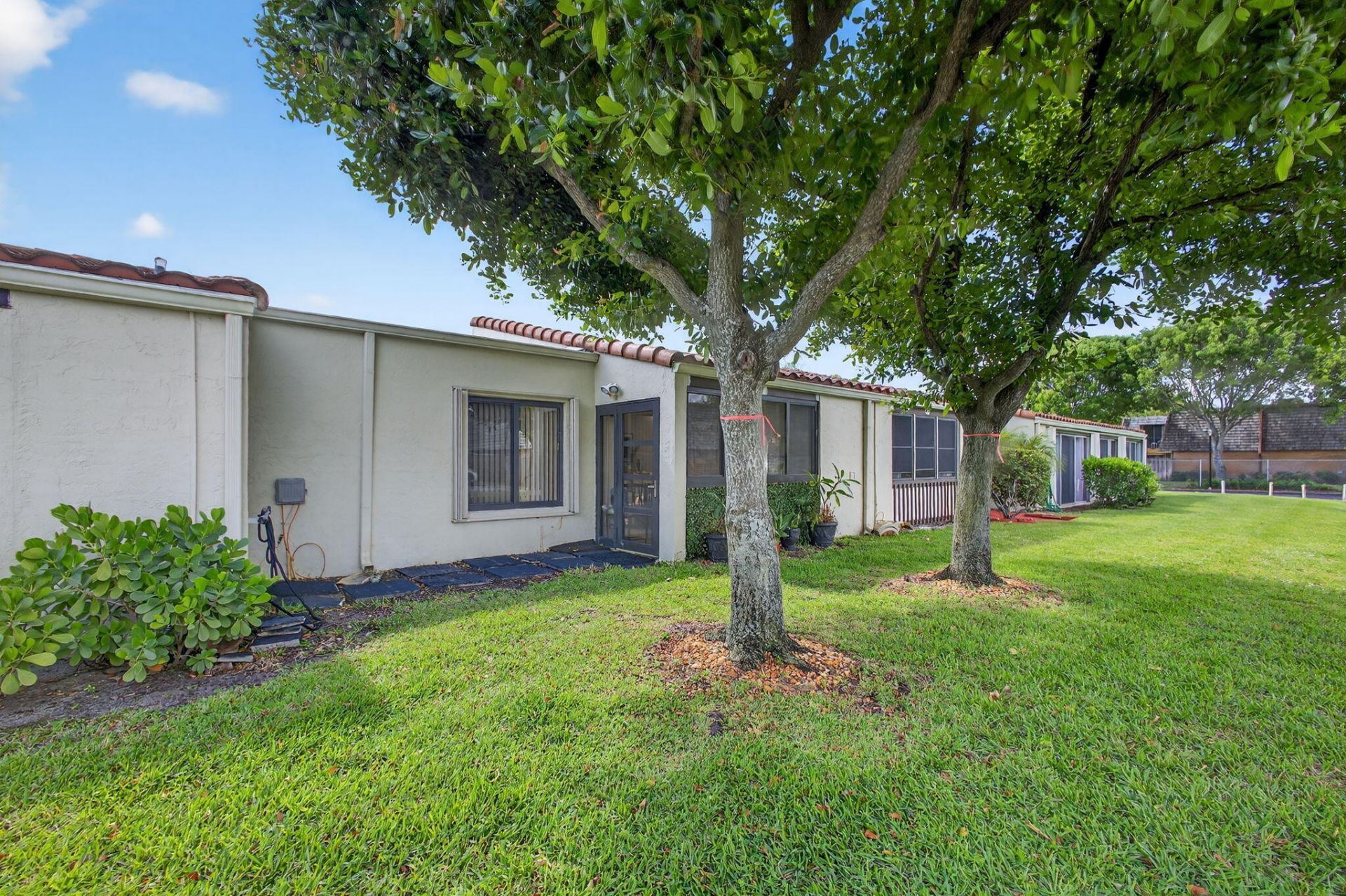 2532 Boundbrook Drive S, Unit 102, West Palm Beach, FL 33406 Photo