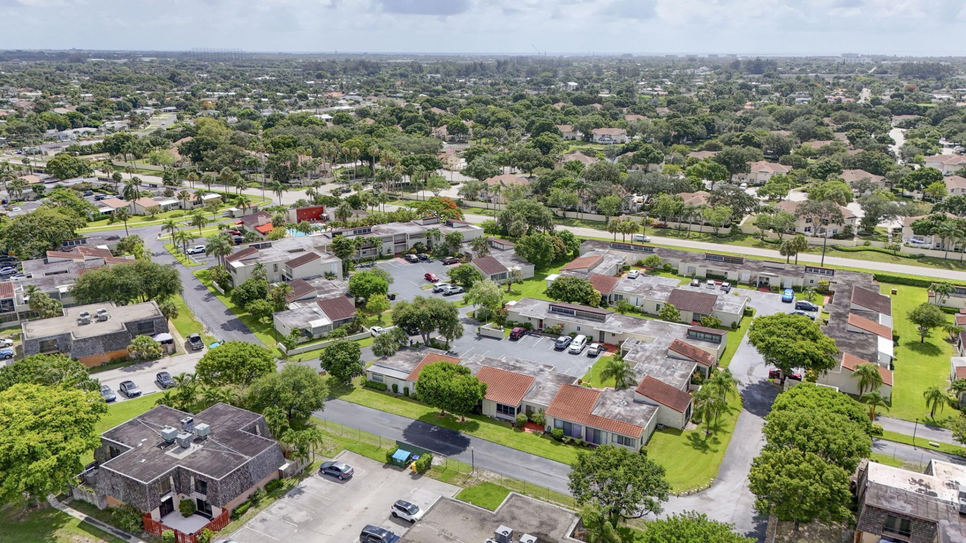 2532 Boundbrook Drive S, Unit 102, West Palm Beach, FL 33406 Photo