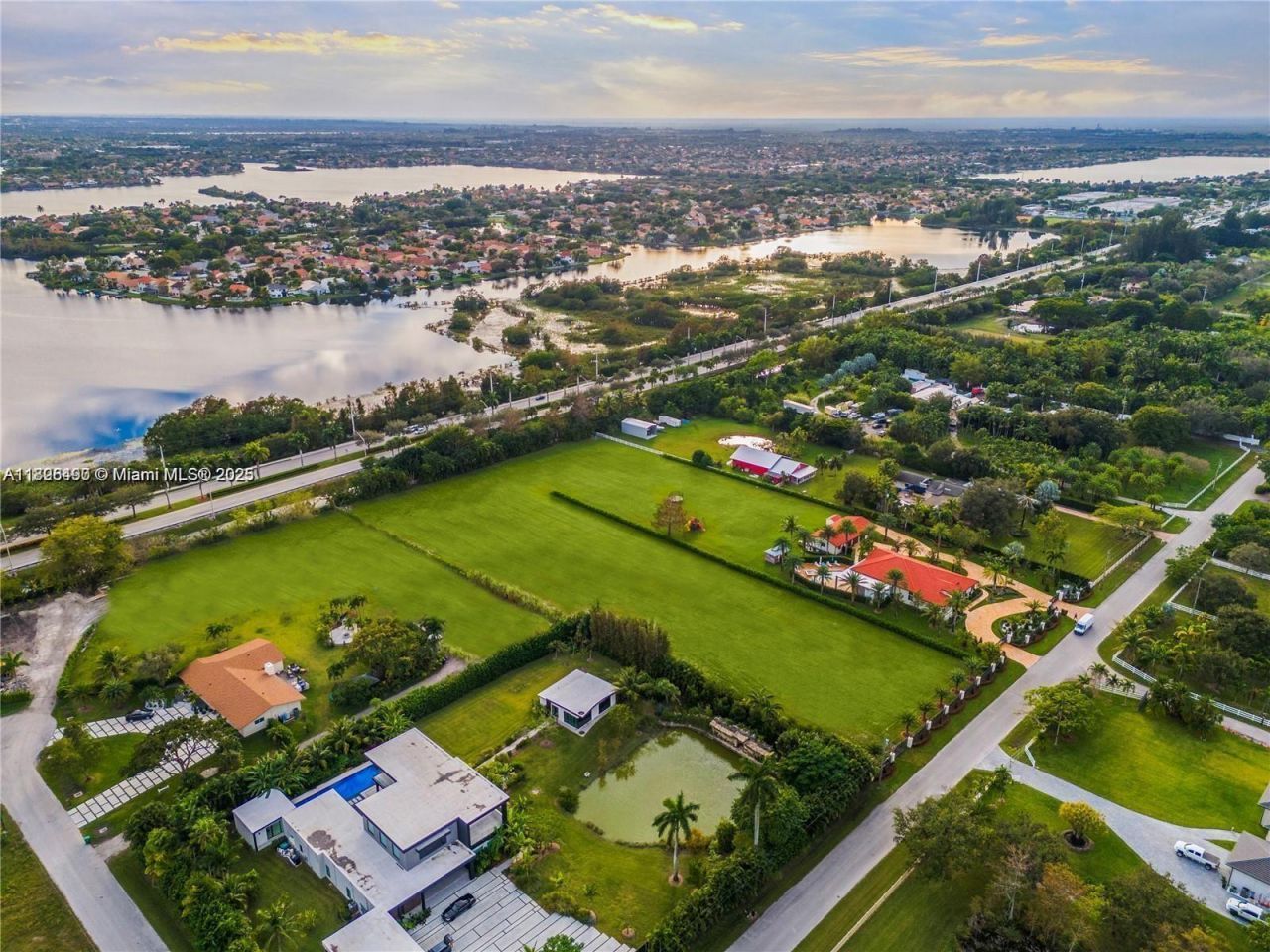 70 SW Pl, Southwest Ranches, FL 33331 Photo