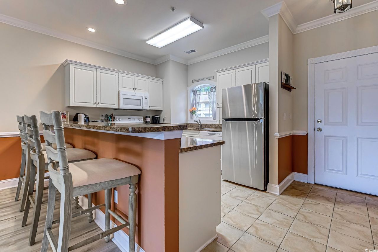 110 South Shore Blvd. Photo 9