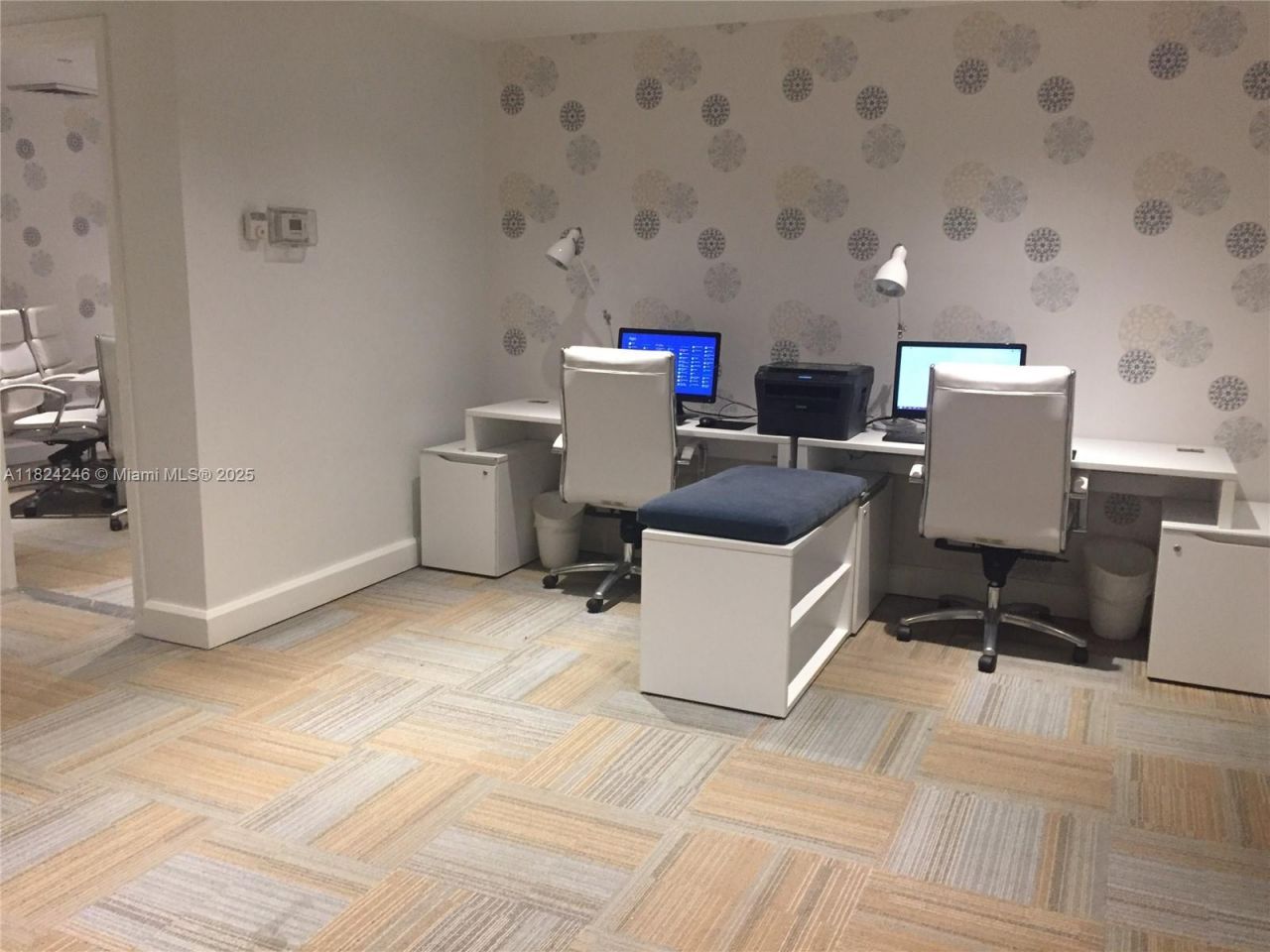 951 Brickell Ave, Unit 3703, Miami, FL 33131 Photo