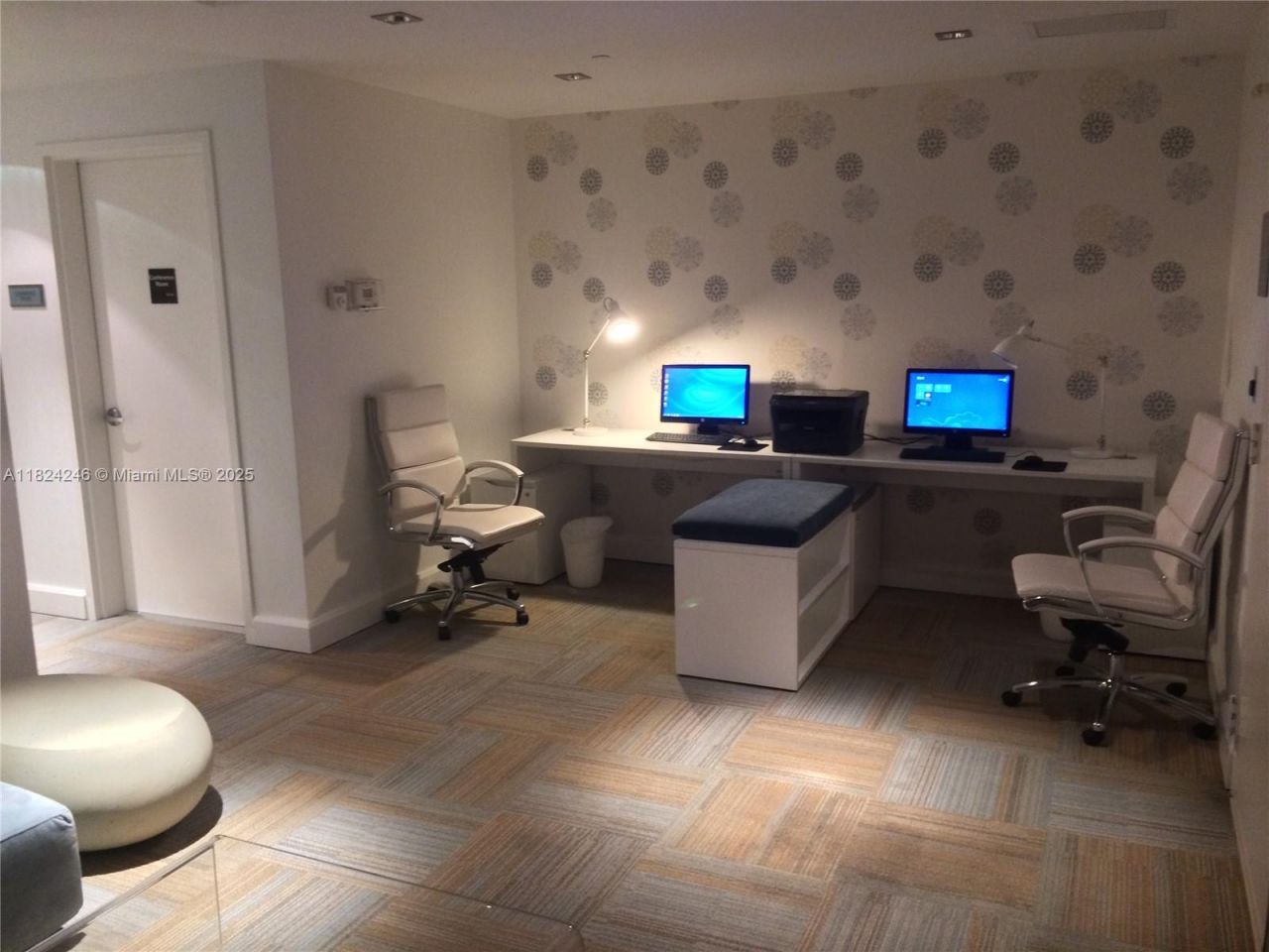 951 Brickell Ave, Unit 3703, Miami, FL 33131 Photo