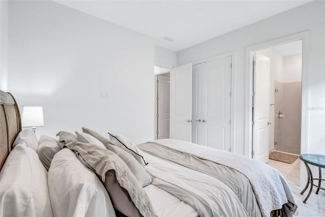 6203 Grandview Hill Court, Bradenton, FL 34203 Photo