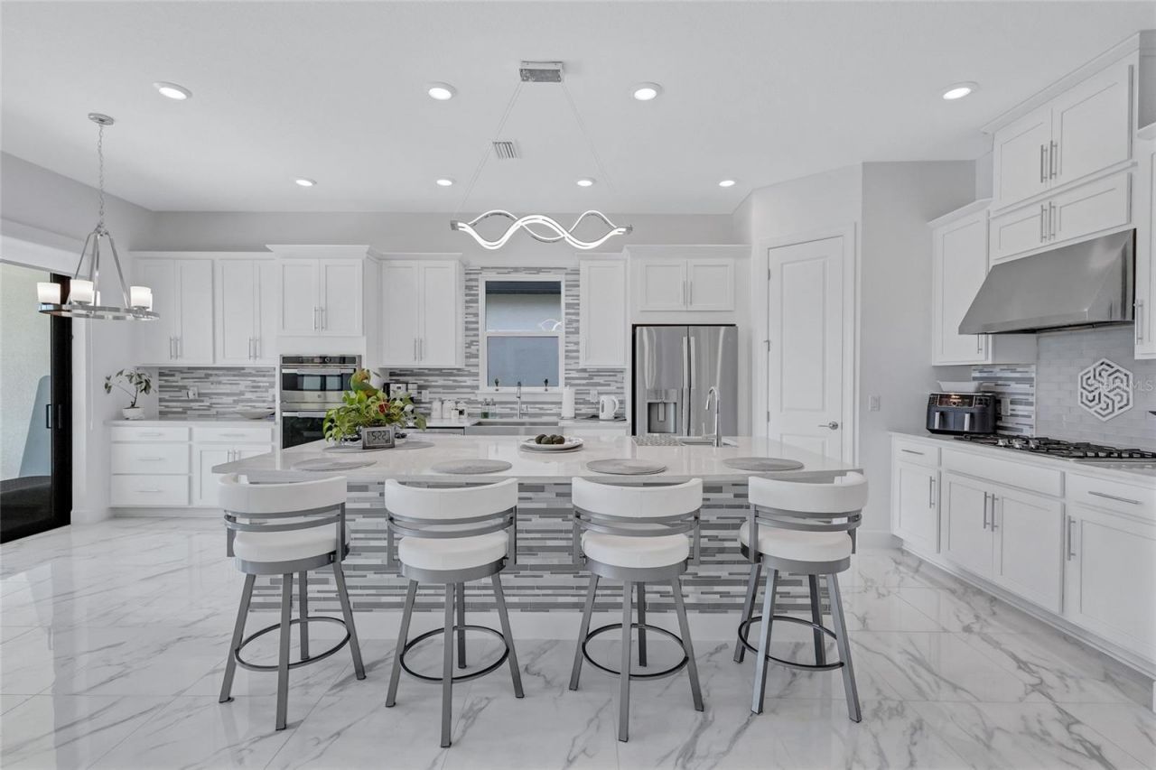 6203 Grandview Hill Court, Bradenton, FL 34203 Photo