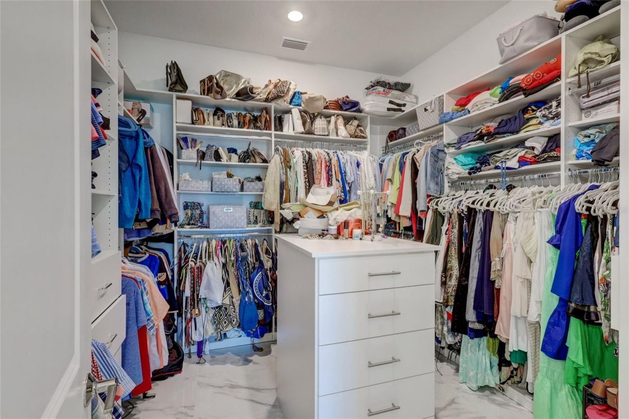 6203 Grandview Hill Court, Bradenton, FL 34203 Photo