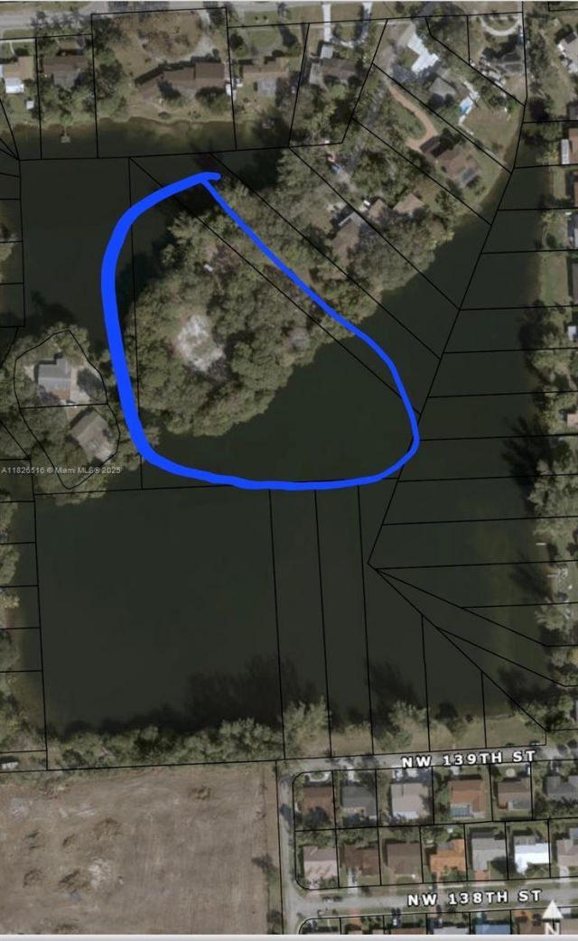 14 Dr NW Dr, Miami, FL 33167 Photo