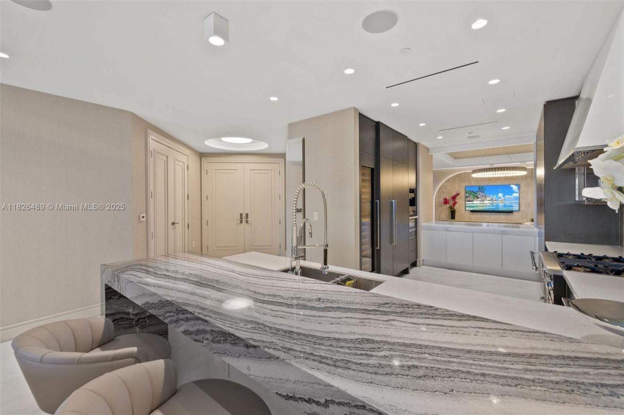 17901 Collins Ave, Unit 3003, Sunny Isles Beach, FL 33160 Photo