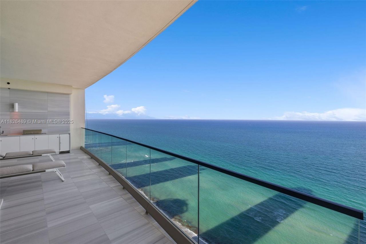 17901 Collins Ave, Unit 3003, Sunny Isles Beach, FL 33160 Photo