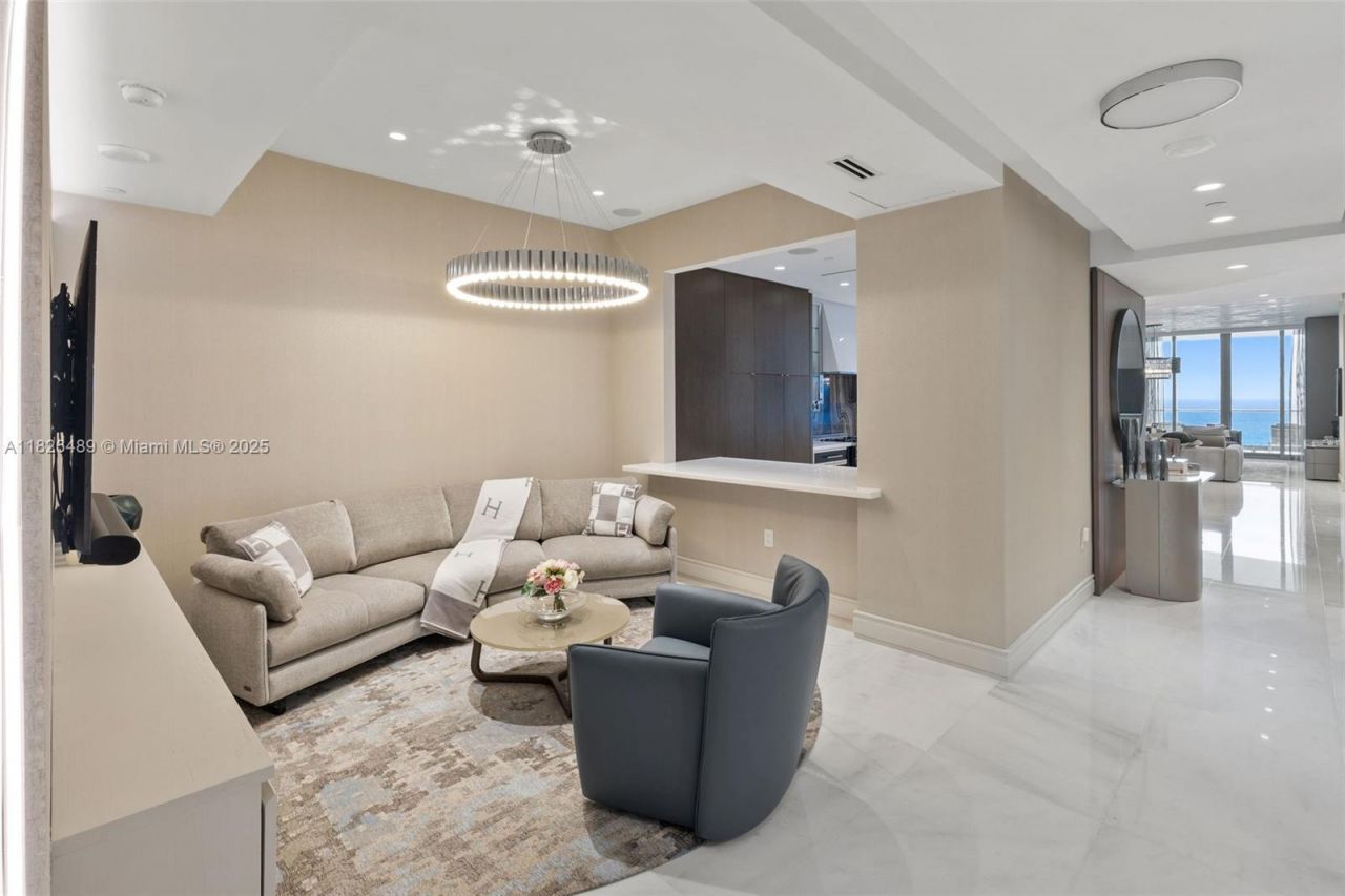 17901 Collins Ave, Unit 3003, Sunny Isles Beach, FL 33160 Photo