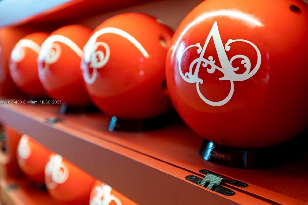 17901 Collins Ave, Unit 3003, Sunny Isles Beach, FL 33160 Photo