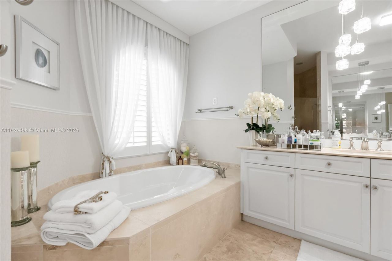 17866 Lake Azure Way, Boca Raton, FL 33496 Photo