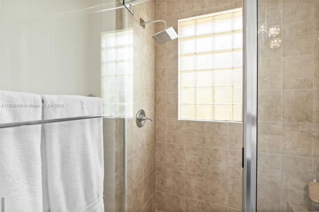 17866 Lake Azure Way, Boca Raton, FL 33496 Photo