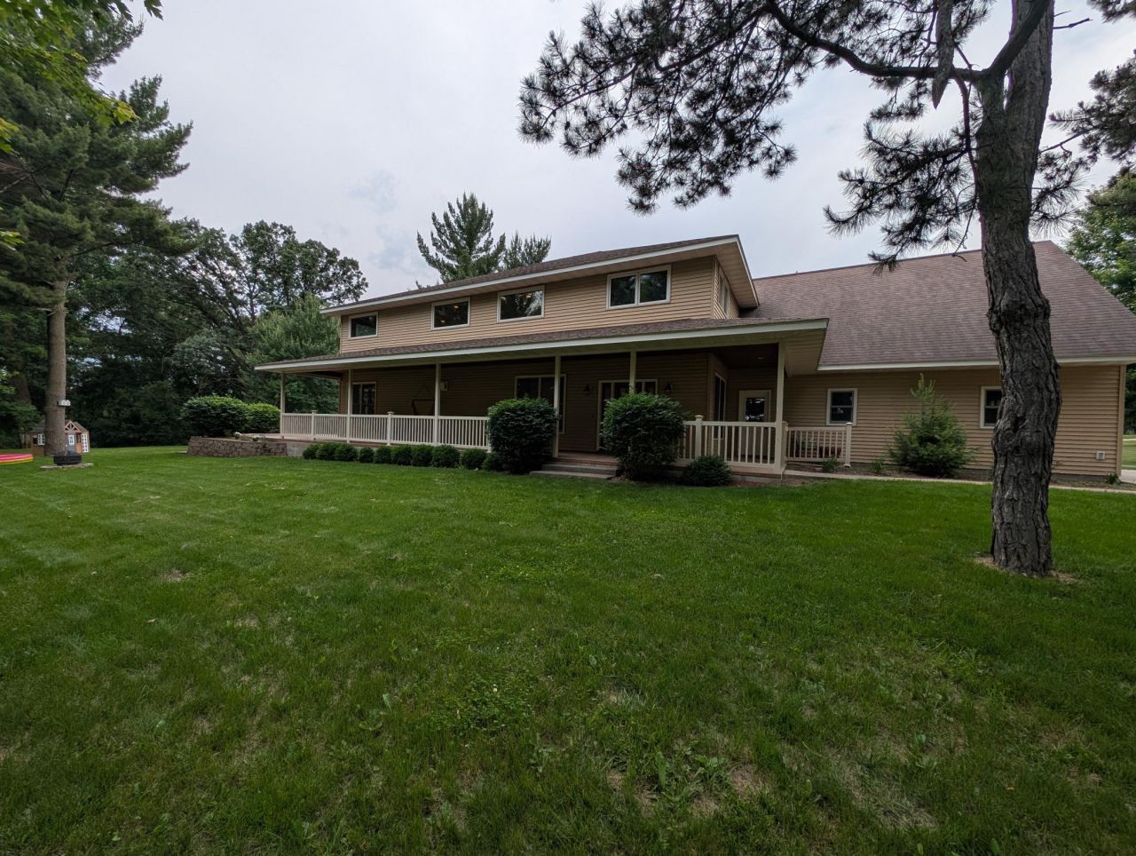 300 Sugarloaf Parkway, Zumbrota, MN 55992