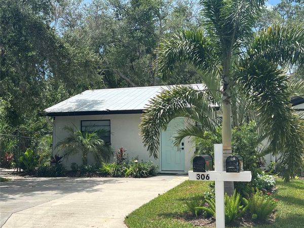 306 19TH ST. EAST, BRADENTON, FL 34208