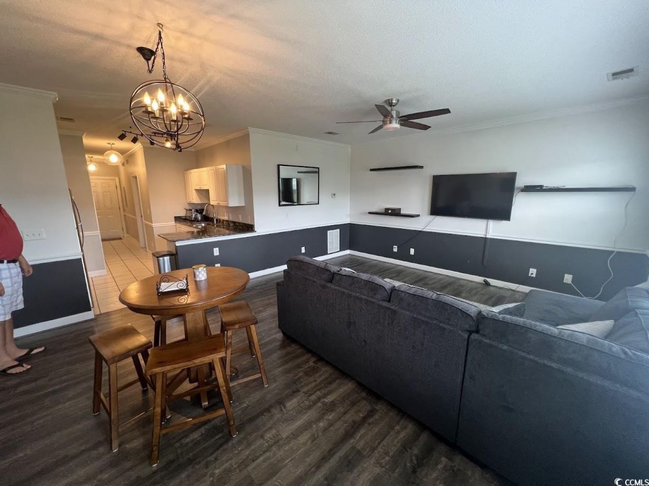 3965 Forsythia Ct. Photo 5