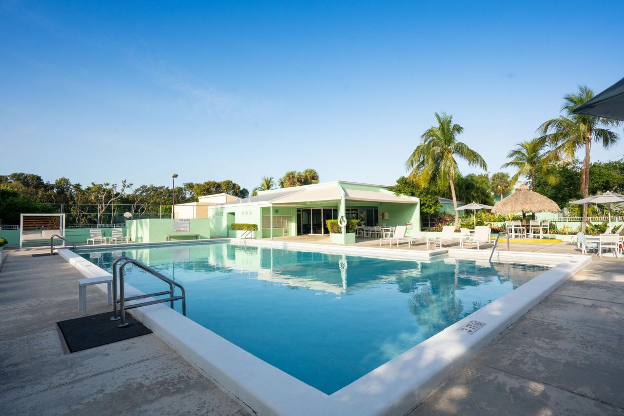 9812 Windward Avenue, Key Largo, FL 33037 Photo